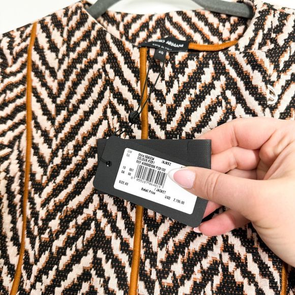 Giorgio Armani Chevron Embroidered Jacket Womens Classic RARE‎ Designer 40/8 NWT - Picture 8 of 11